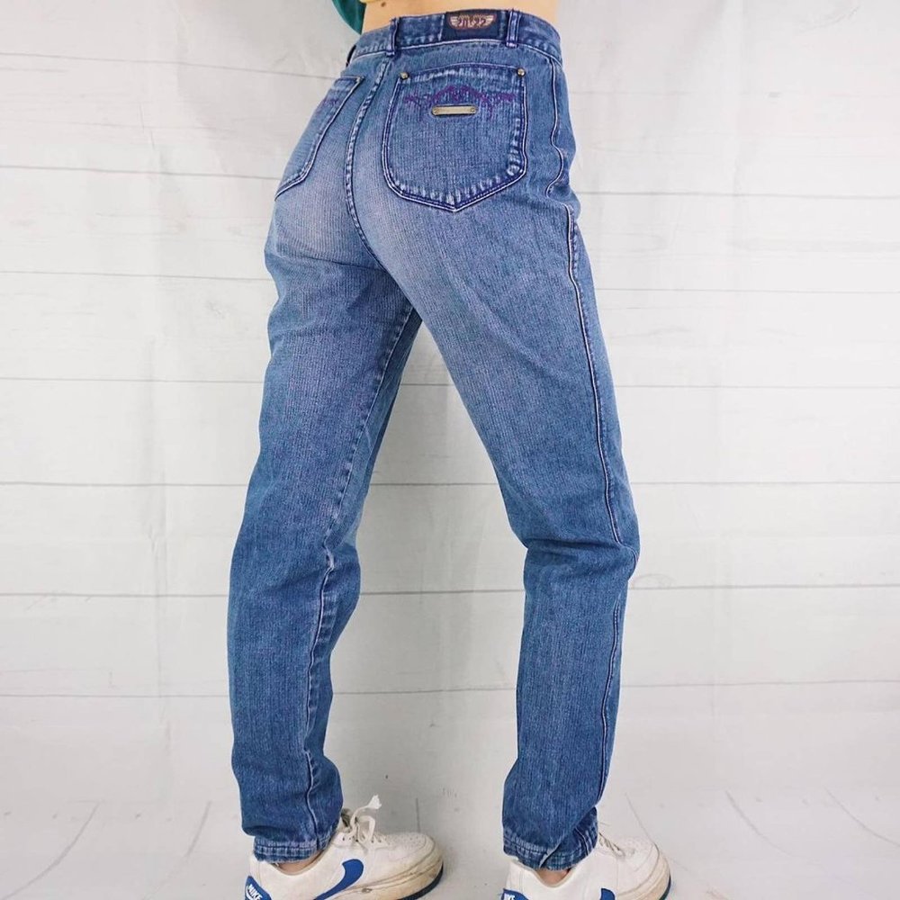 🍓70s-80s VINTAGE HIGH WAISTED PURPLE WASH MOM JEANS🍓